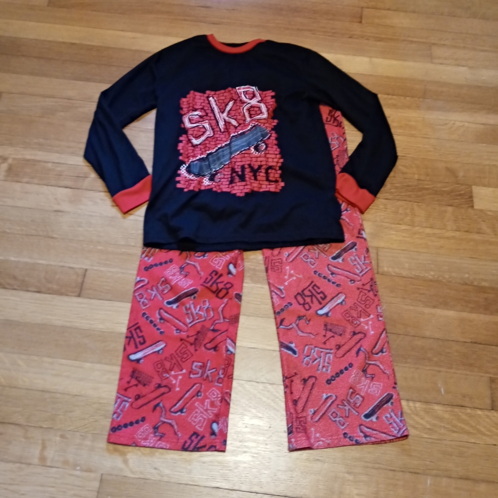 Sk8 pajamas 14
